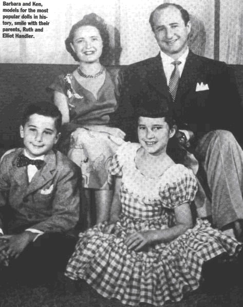 Familia Handler, Barbara con sus papás y su hermano Kenneth (Instagram @telenovelasyfamosos)